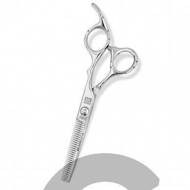 Artero One Thinning 7,5 "- profesionalios vienpusės filiravimo žirklės, pagamintos iš japoniško plieno, 50 dantukų. Artero One Thinning 7,5 "- profesionalios vienpusės filiravimo žirklės, pagamintos iš japoniško plieno, 50 dantukų.