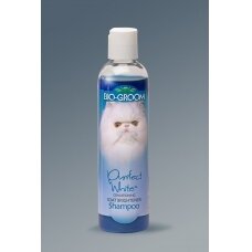 Bio-Groom Purrfect White - šviesinantis šampūnas katėms su baltu ir šviesiu kailiu