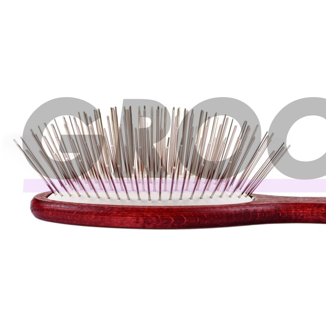 "Blovi Red Wood Pin Brush" - didelis, minkštas ir medinis šepetys su ilgais 30 mm metaliniais smeigtukais 3 "Blovi Red Wood Pin Brush" - didelis, minkštas ir medinis šepetys su ilgais 30 mm metaliniais smeigtukais 3