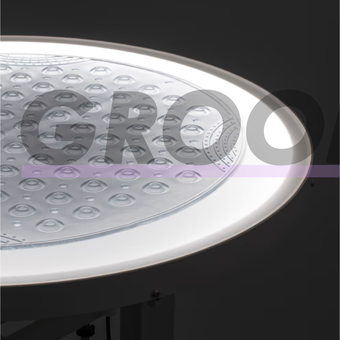 „Blovi Luce Air Lift LED Grooming Table“ – kirpimo stalas su apšviestu 70 cm pasukamu stalviršiu ir pneumatiniu keltuvu. 2