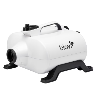 „Blovi Arctic Pet Blaster“ 3000 W – labai galingas stalo džiovintuvas su sklandžiu oro srauto reguliavimu ir dviejų pakopų temperatūros valdymu.