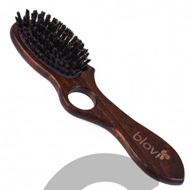 Blovi Brown Wood Brush 21cm - маленькая деревянная щетка с натуральной щетиной и отверстием для пальца, для пород с короткой и/или тонкой шерстью