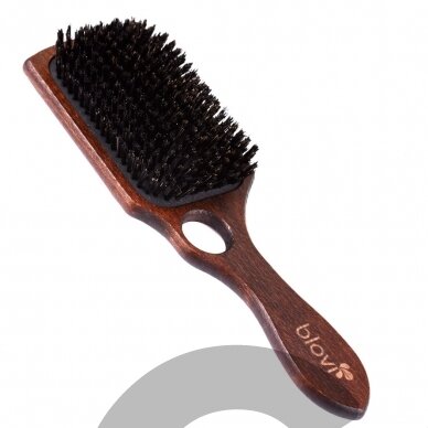Blovi Brown Wood Brush 26cm - очень большая деревянная щетка с натуральной щетиной и отверстием для пальца, для пород с короткой и/или тонкой шерстью
