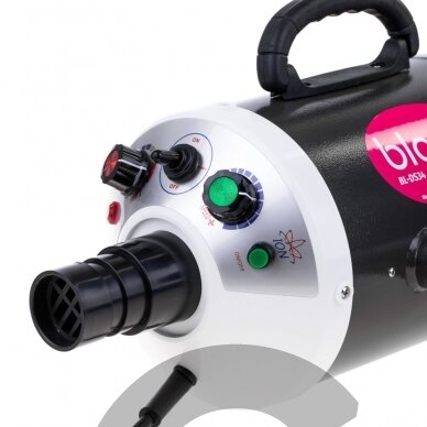 "Blovi Cosmo Ionic Dryer 2000W" - ant stovo montuojamas džiovintuvas su jonizacija, tolygiai reguliuojamu oro srautu ir temperatūra, 120 l/s. 2 "Blovi Cosmo Ionic Dryer 2000W" - ant stovo montuojamas džiovintuvas su jonizacija, tolygiai reguliuojamu oro srautu ir temperatūra, 120 l/s. 2