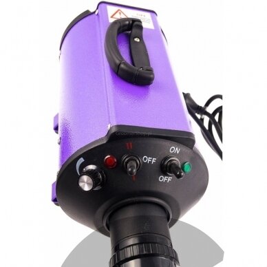 „Blovi DoubleBlaster“ 2200 W – kirpėjų džiovintuvas ant stovo, su sklandžiu oro srauto reguliavimu ir dviejų pakopų kaitinimo elementu, violetinės spalvos. 2 „Blovi DoubleBlaster“ 2200 W – kirpėjų džiovintuvas ant stovo, su sklandžiu oro srauto reguliavimu ir dviejų pakopų kaitinimo elementu, violetinės spalvos. 2