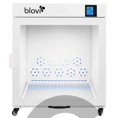 „Blovi Pet Dryer“ 2500 W – vidutinio dydžio džiovinimo kabina šunims ir katėms.