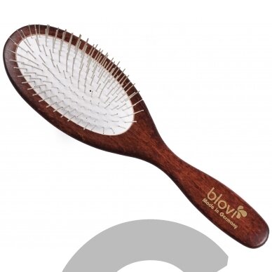 "Blovi Red Wood Pin Brush" - большая овальная щетка с короткими 20 мм штифтами "Blovi Red Wood Pin Brush" - большая овальная щетка с короткими 20 мм штифтами
