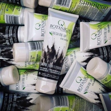 Botaniqa Fresh Me Up Shampoo - шампунь с активированным углем, удаляющий неприятные запахи с шерсти животных 1
