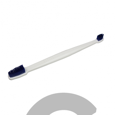 "Chris Christensen Applicator Brush" 22,5 cm - dvipusis teptukas pudrai ir kreidai tepti "Chris Christensen Applicator Brush" 22,5 cm - dvipusis teptukas pudrai ir kreidai tepti