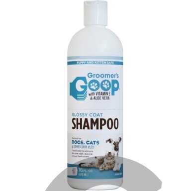 Groomer`s Goop Glossy Coat Pet Shampoo - šampūnas visų tipų kailiui su alaviju ir vitaminu E