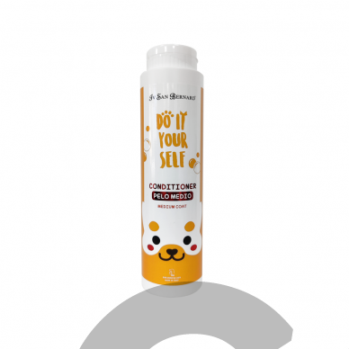 "Iv San Bernard Do It Yourself Medium Coat Conditioner", 300 ml - minkštinantis kondicionierius vidutinio plauko katėms ir šunims "Iv San Bernard Do It Yourself Medium Coat Conditioner", 300 ml - minkštinantis kondicionierius vidutinio plauko katėms ir šunims