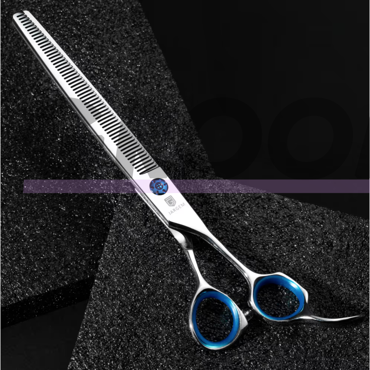 Jargem 3D Straight Blenders 7.5" 56T – vienpusės tiesios filiravimo žirklės, 56 dantukai, su poslinkiu (offset) Jargem 3D Straight Blenders 7.5" 56T – vienpusės tiesios filiravimo žirklės, 56 dantukai, su poslinkiu (offset)