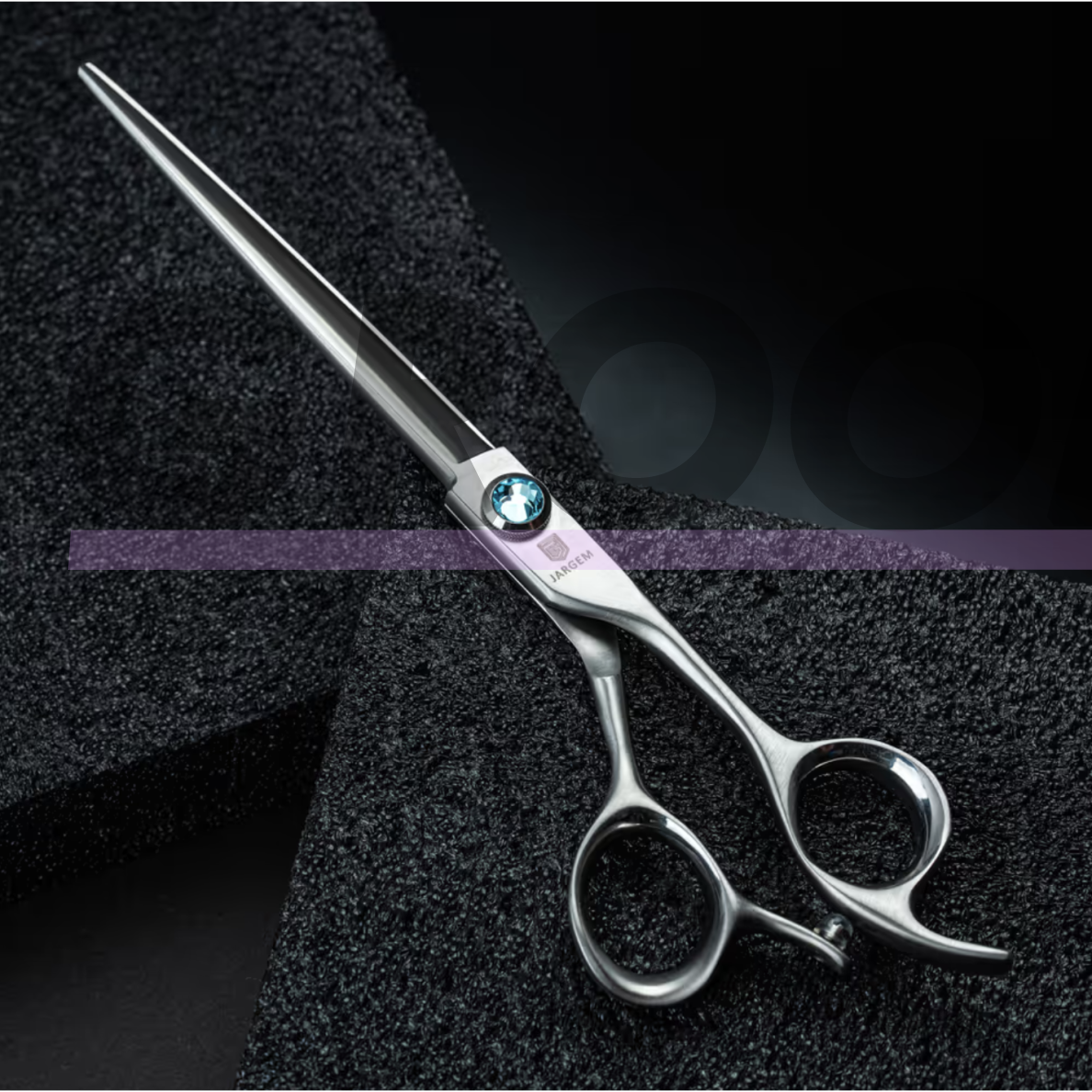 Jargem Straight Mat Scissors 7" – profesionalios tiesios žirklės ilgomis ir plonomis geležtėmis.