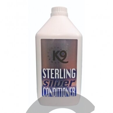 "K9 Sterling Silver Conditioner" - balto ir sidabrinio kailio kondicionierius plaukų spalvai atgaivinti, koncentratas 1:40 - 2,7 l "K9 Sterling Silver Conditioner" - balto ir sidabrinio kailio kondicionierius plaukų spalvai atgaivinti, koncentratas 1:40 - 2,7 l