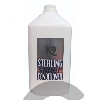 "K9 Sterling Silver Conditioner" - balto ir sidabrinio kailio kondicionierius plaukų spalvai atgaivinti, koncentratas 1:40 - 5,7 l "K9 Sterling Silver Conditioner" - balto ir sidabrinio kailio kondicionierius plaukų spalvai atgaivinti, koncentratas 1:40 - 5,7 l