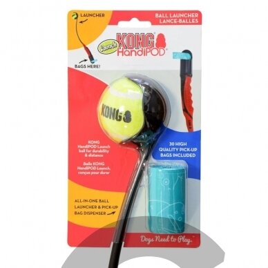 KONG HandiPOD Ball Launcher - šunų kamuoliukų paleidimo įrenginys su dėklu šunų ekskrementų maišeliams 2 KONG HandiPOD Ball Launcher - šunų kamuoliukų paleidimo įrenginys su dėklu šunų ekskrementų maišeliams 2