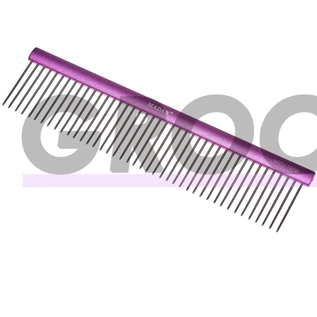 "Madan Professional Light" šukos 19 cm - profesionalios, lengvos šukos su aliuminio rankenėle, 3 mm tarpai ir 3,5 cm dantukai. Violetinės "Madan Professional Light" šukos 19 cm - profesionalios, lengvos šukos su aliuminio rankenėle, 3 mm tarpai ir 3,5 cm dantukai. Violetinės