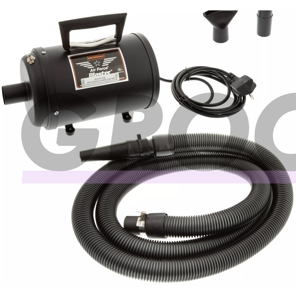 "MetroVac® Air Force Blaster 1265W" - patogus stalinis džiovintuvas su tolygiai reguliuojamu oro srautu ir metaliniu korpusu "MetroVac® Air Force Blaster 1265W" - patogus stalinis džiovintuvas su tolygiai reguliuojamu oro srautu ir metaliniu korpusu