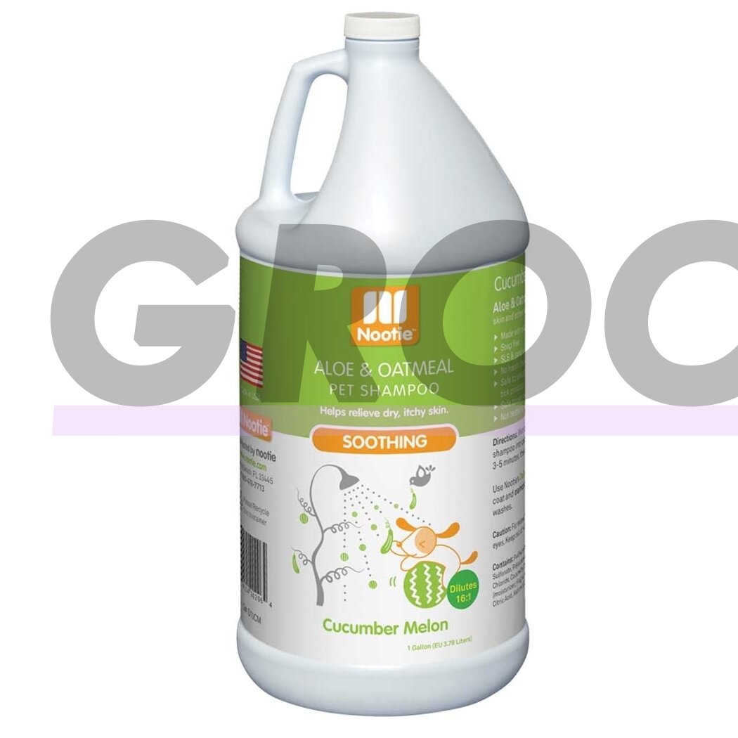 Nootie Cucumber Melon Shampoo 3.8l - увлажняющий и успокаивающий шампунь с алоэ вера и овсянкой с ароматом дыни и огурца, концентрат 1:16