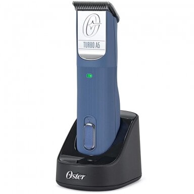 Oster Cordless Turbo A5 – belaidė kirpimo mašinėlė su galimybe dirbti prijungus laidą + Oster peiliukas Nr. 10 + papildomas akumuliatorius. Oster Cordless Turbo A5 – belaidė kirpimo mašinėlė su galimybe dirbti prijungus laidą + Oster peiliukas Nr. 10 + papildomas akumuliatorius.